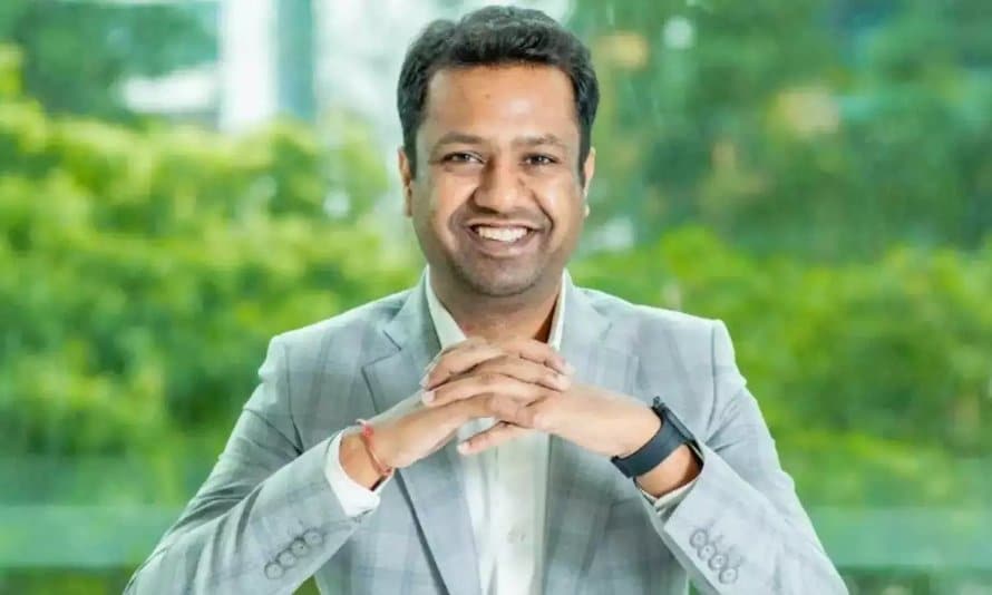 In a recent viral LinkedIn post, Ashish Singhal, Group CEO at PeepalCo and Co-founder of CoinSwitch & Lemonn, highlighted a pressing issue that has long been overlooked: the economic struggles of India's middle class.